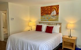 Rum Runner Inn